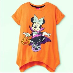 NWT ๐ Minnie Halloween T